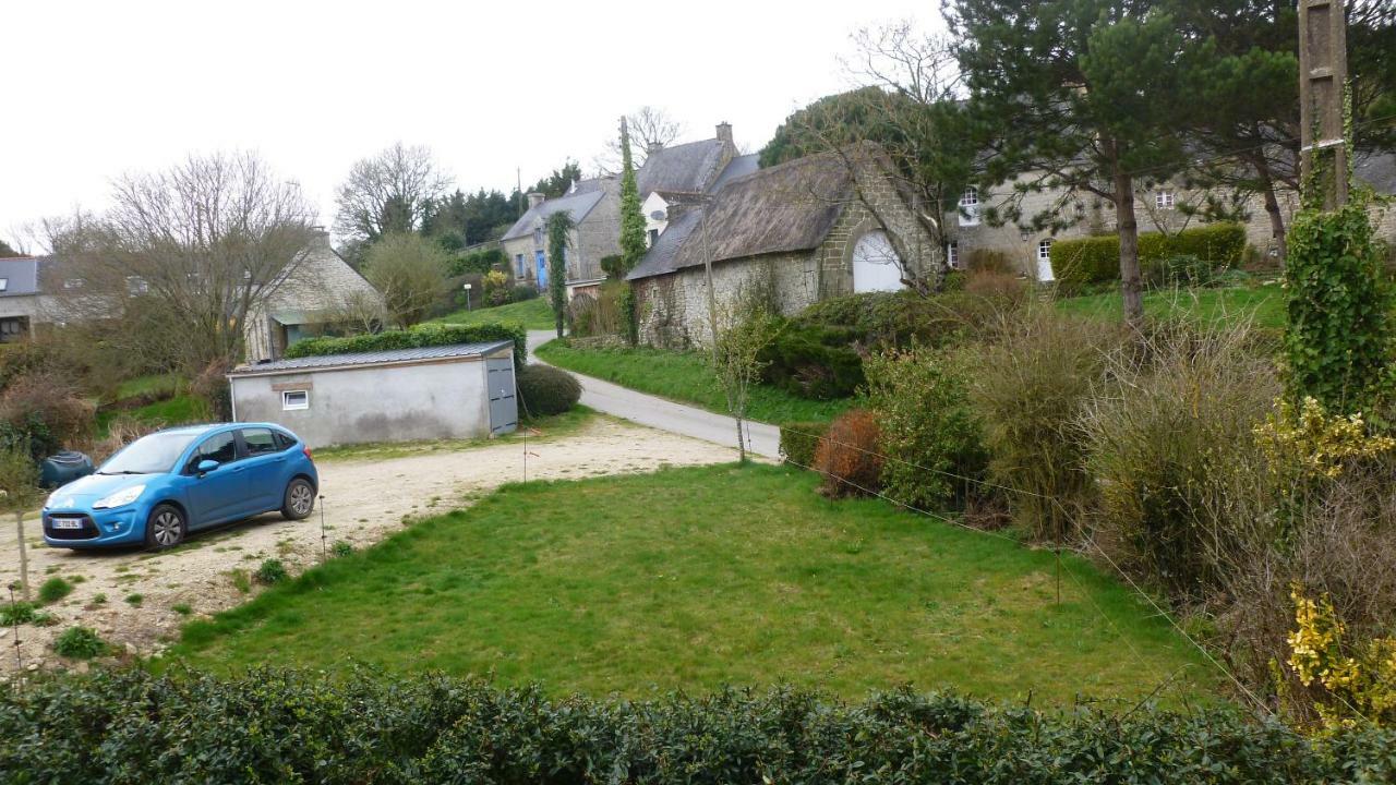 Maison A Locrio Guern Exterior photo